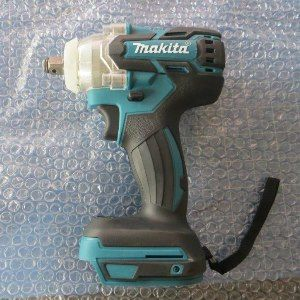 Boulonneuse contrefaite Makita 1